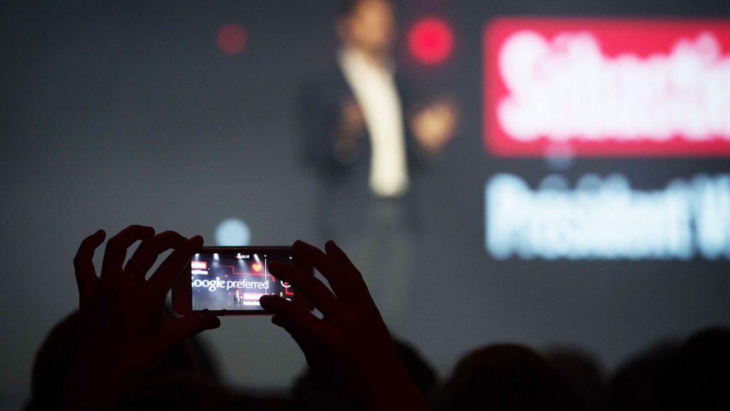 GOOGLE BRANDCAST SUPERBIEN