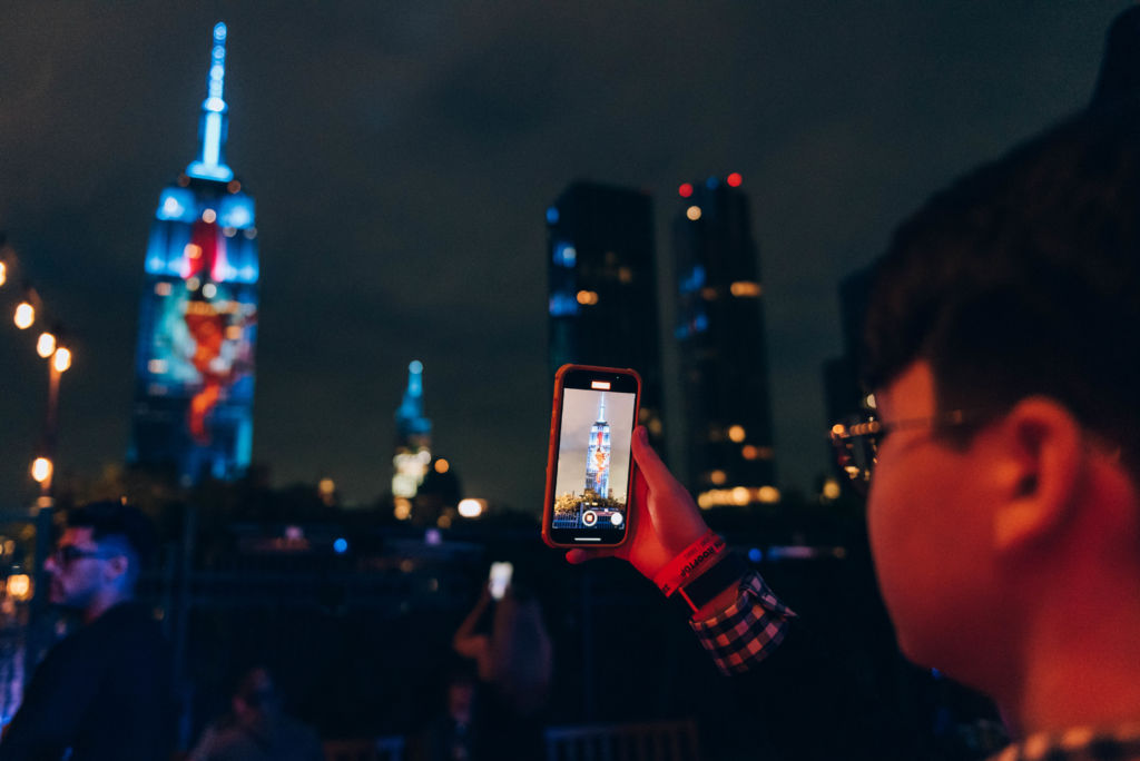 STRANGER THINGS EMPIRE STATE BUILDING