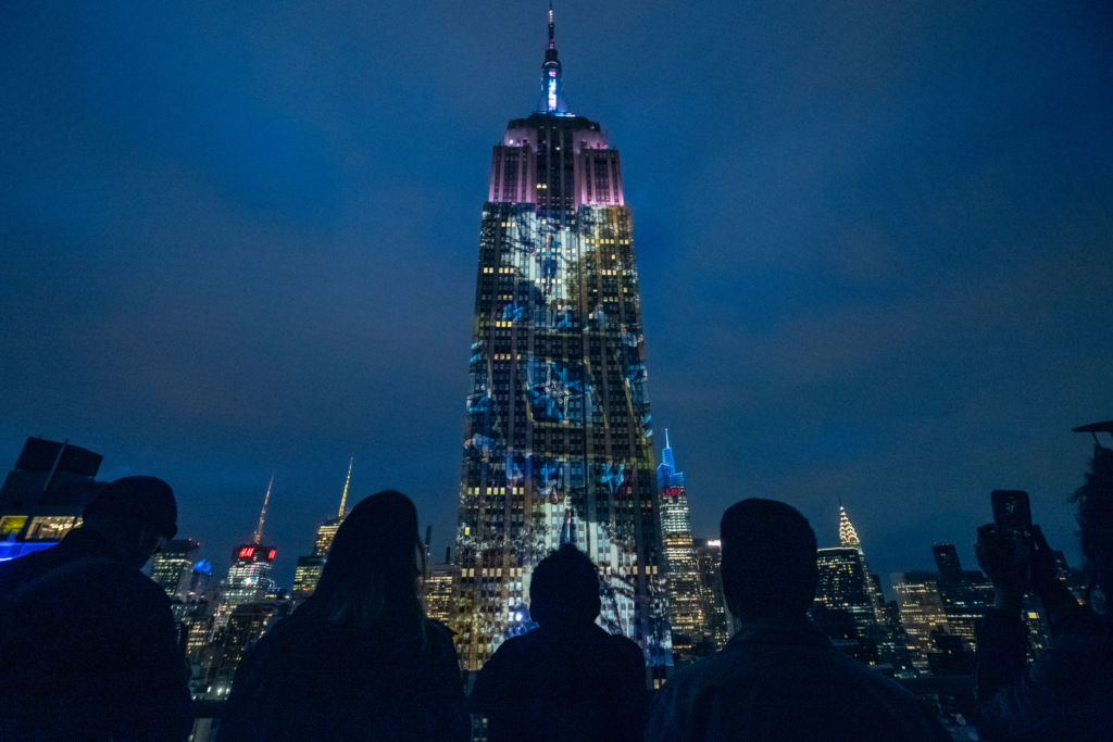 STRANGER THINGS EMPIRE STATE BUILDING