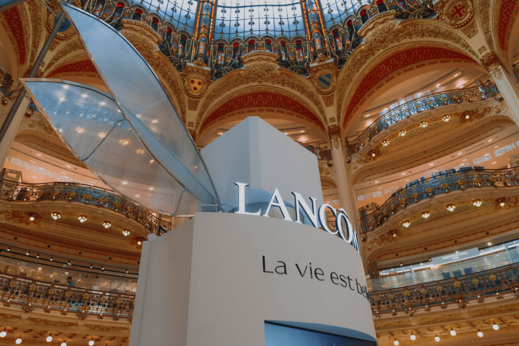 LANCÔME
IMMERSIVE BOX