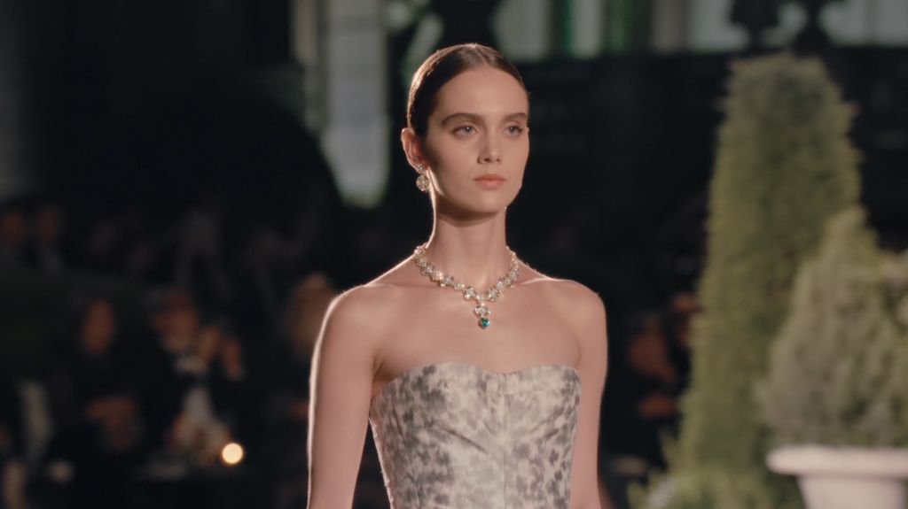 DIOR HAUTE JOAILLERIE FASHION SHOW