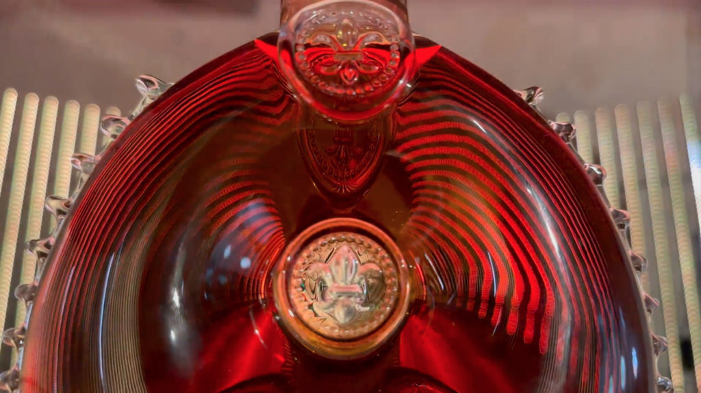 LOUIS XIII PLATE-FORME VIDÉO TOURBILLONNANTE